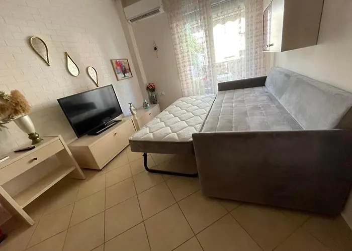 Brick Néa Péramos